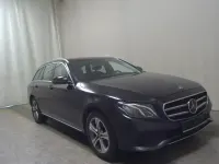 Usado Mercedes E220 Avantgarde 194 CV (142 kW) 2019 Negro Familiar