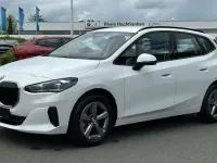 Gebraucht BMW 220 Active Tourer 156 PS (114 kW) 2025 Weiß Van / Kleinbus