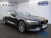 Gebraucht Volvo V60 Core 163 PS (119 kW) 2023 Grau Kombi