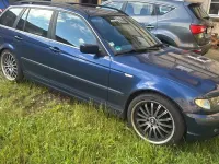 Gebraucht BMW 318 143 PS (105 kW) 2003 Blau Kombi