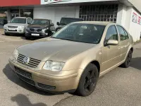 Second-hand VW Bora 110 CP (80 kW) 2003 Berlinǎ