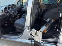 Gebraucht Peugeot Partner 99 PS (72 kW) 2016 Grau artense/metallic Van / Kleinbus