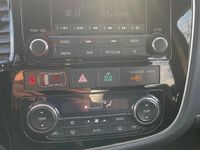 Gebraucht Mitsubishi Outlander 150 PS (110 kW) 2014 Schwarz SUV