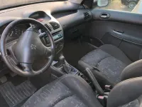 Gebraucht Peugeot 206 75 PS (55 kW) 2002 Silber Kleinwagen