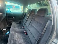 Gebraucht VW Passat 116 PS (85 kW) 2003 Limousine