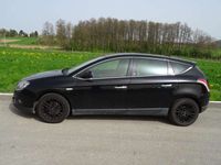 gebraucht Lancia Delta 1.6 Multijet Automatik Oro /PDC /Xenon