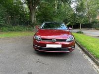 Gebraucht VW Golf VII 116 PS (85 kW) 2019 Rot Limousine