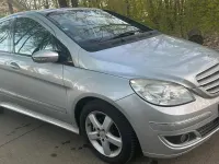 Gebraucht Mercedes B170 116 PS (85 kW) 2006 Silber Van / Kleinbus