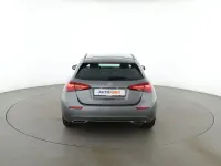 Gebraucht Mercedes A200 Progressive 163 PS (119 kW) 2023 Grau Limousine