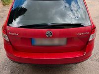 Gebraucht Skoda Octavia RS 184 PS (135 kW) 2015 Rot Kleinwagen