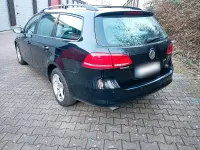 Gebraucht VW Passat 122 PS (89 kW) 2014 Schwarz Kombi