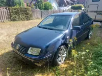 Gebraucht VW Bora 101 PS (74 kW) 2002 Blau Limousine