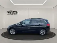 Gebraucht BMW 220 Gran Tourer Luxury Line 190 PS (139 kW) 2019 Schwarz Van / Kleinbus