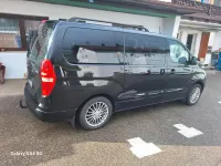 Gebraucht Hyundai H-1 170 PS (125 kW) 2012 Schwarz Van / Kleinbus