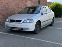Gebraucht Opel Astra 105 PS (77 kW) 2004 Silber Limousine