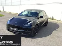 Second-hand Tesla Model Y 273 kW (372 CP) 2024 Negru SUV