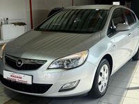 Gebraucht Opel Astra Edition 101 PS (74 kW) 2010 Silber Limousine