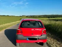 Gebraucht Toyota Yaris 68 PS (50 kW) 2002 Rot Kleinwagen