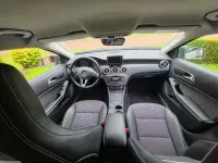 Gebraucht Mercedes A180 122 PS (89 kW) 2014 Grau Kleinwagen