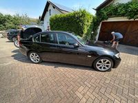Gebraucht BMW 320 163 PS (119 kW) 2006 Schwarz Limousine