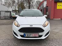 Gebraucht Ford Fiesta SYNC Edition 80 PS (58 kW) 2014 Weiß Kleinwagen