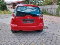 Używany Mercedes A160 95 KM (69 kW) 2010 Czerwony Sedan/Limuzyna