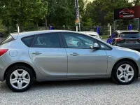 Gebraucht Opel Astra Design Edition 125 PS (91 kW) 2011 Silber Limousine