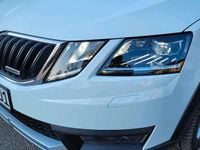 Gebraucht Skoda Octavia 184 PS (135 kW) 2017 Weiß Kombi