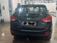 Gebraucht Hyundai ix35 135 PS (99 kW) 2012 Schwarz SUV