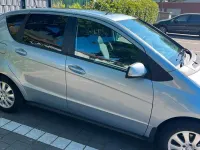 Gebraucht Mercedes A170 116 PS (85 kW) 2010 Blau Limousine