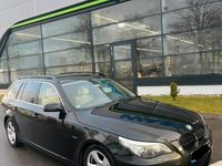 Gebraucht BMW 530 235 PS (172 kW) 2007 Schwarz Kombi