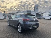 Gebraucht Renault Clio V Experience 72 PS (52 kW) 2020 Grau Kleinwagen