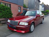 Gebraucht Mercedes C180 122 PS (89 kW) 1998 Rot Limousine
