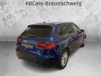 Gebraucht Audi A3 Attraction 122 PS (89 kW) 2013 Blau Limousine