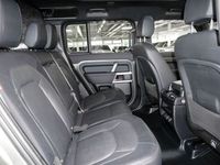 Gebraucht Land Rover Defender SE Dynamic 304 PS (223 kW) 2023 Grün SUV