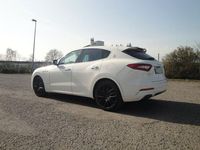Gebraucht Maserati Levante 275 PS (202 kW) 2019 Weiß SUV