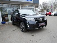 Gebraucht Suzuki Vitara Comfort+ 129 PS (94 kW) 2024 Bright red SUV