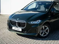 Gebraucht BMW 220 Active Tourer Performance 170 PS (125 kW) 2025 San remo green metallic Van / Kleinbus