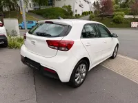 Gebraucht Kia Rio Vision 84 PS (61 kW) 2023 Weiß Limousine