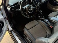 Gebraucht Mini Cooper D 111 PS (81 kW) 2014 Kleinwagen