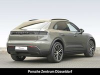 Gebraucht Porsche Macan 264 kW (360 PS) 2024 Aventuringrünmetallic SUV