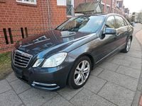 Gebraucht Mercedes E200 184 PS (135 kW) 2012 Grau Limousine