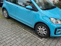 Używany VW up! high up! 90 KM (66 kW) 2017 Niebieski Hatchback