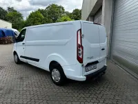 Gebraucht Ford Transit Custom 131 PS (96 kW) 2022 Frostweiß Van