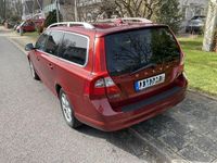 Gebraucht Volvo V70 Summum 231 PS (169 kW) 2010 Rot Kombi