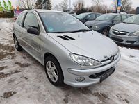 Gebraucht Peugeot 206 107 PS (78 kW) 2003 Silber Kleinwagen