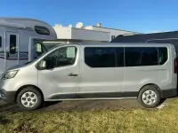 Gebraucht Renault Trafic 150 PS (110 kW) 2025 Silber Van / Kleinbus