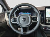 Neu Volvo XC60 Plus 250 PS (183 kW) 2025 Denim blue SUV