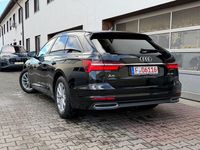Gebraucht Audi A6 Basis 204 PS (150 kW) 2021 Schwarz Kombi