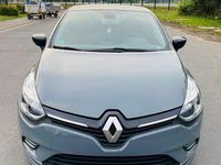 Gebraucht Renault Clio IV LIMITED 76 PS (55 kW) 2019 Grau Kleinwagen